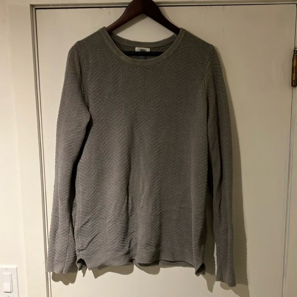 Old navy gray chevron patterned knit sweater size large l tall